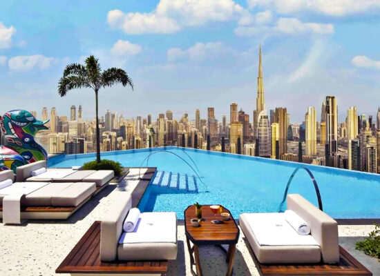 Dubai Infinity Pool